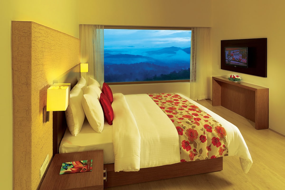 32-inch led tv with satellite channels, tv