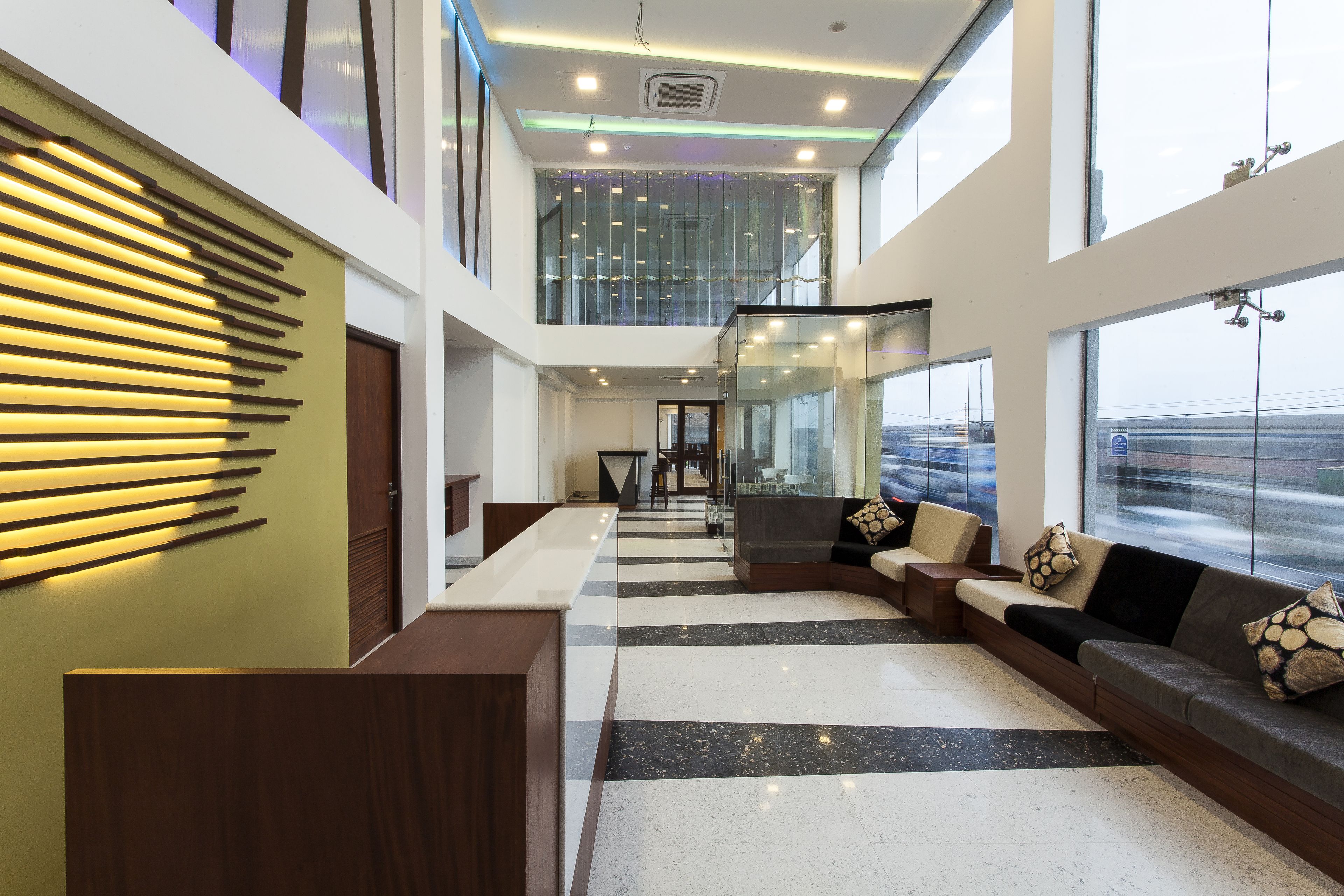 Foto - The Ocean Colombo - Guaranteed Sea View Rooms