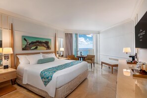Superior Family Partial Ocean View - Kids & Teens Free | Premium-sengetøj, gratis minibar, pengeskab på værelset