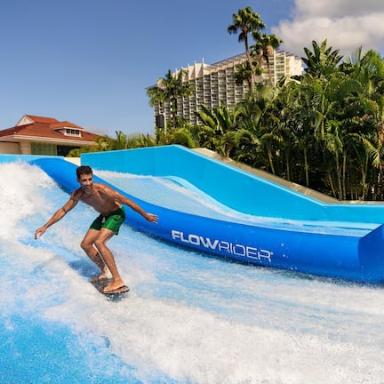 Surfing/boogie boarding