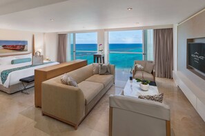 Superior Two Bedroom Presidential Suite Ocean View - Kids & Teens Free | Strand-/Meerblick