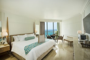 Superior Honeymoon Suite Ocean View - King Size Bed | Vista desde la habitación
