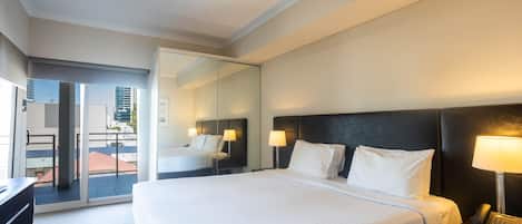 1 Schlafzimmer, individuell eingerichtet, Bügeleisen/Bügelbrett