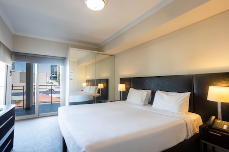 1 bedroom, individually furnished, iron/ironing board, free WiFi