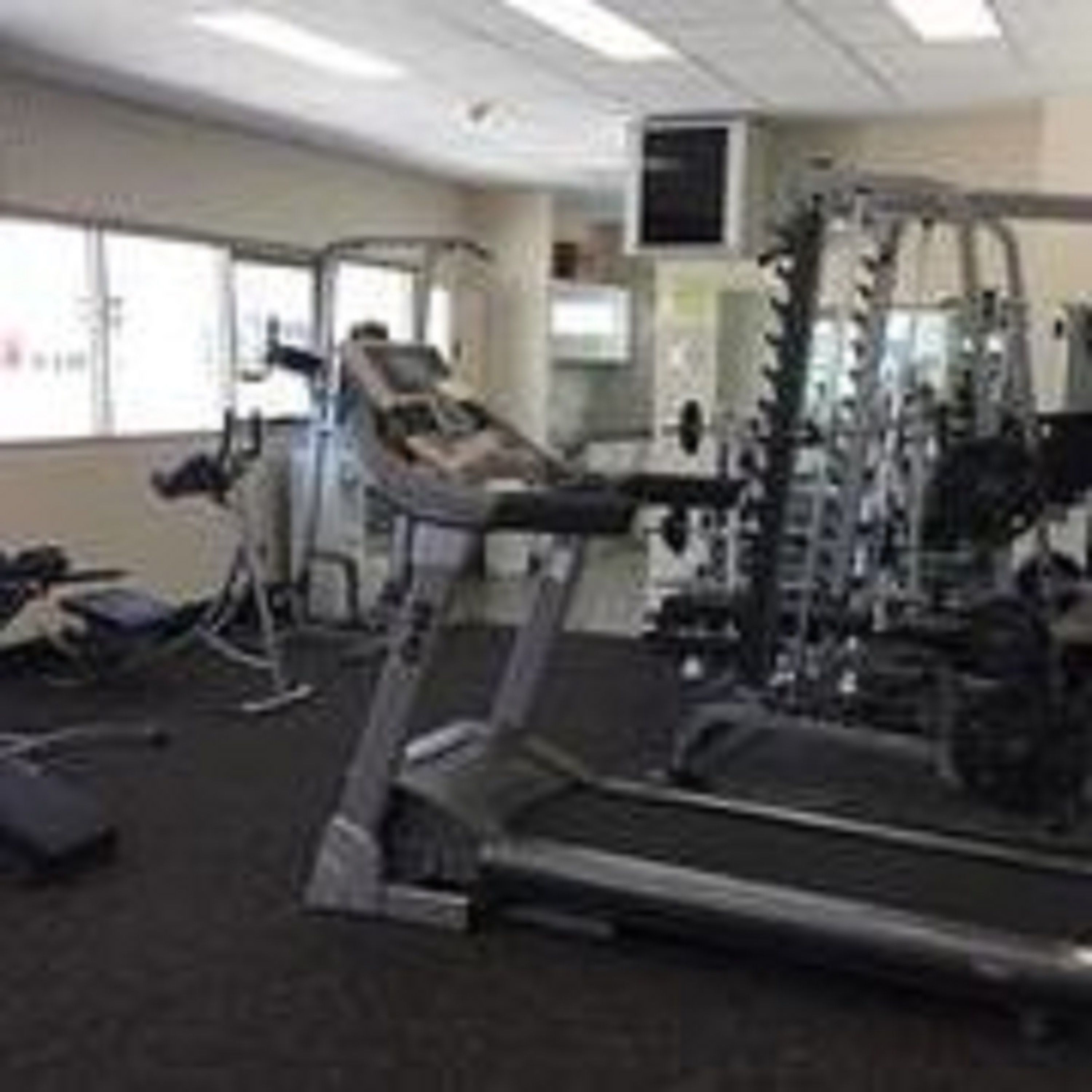 Baileys Serviced Apartments — image 25