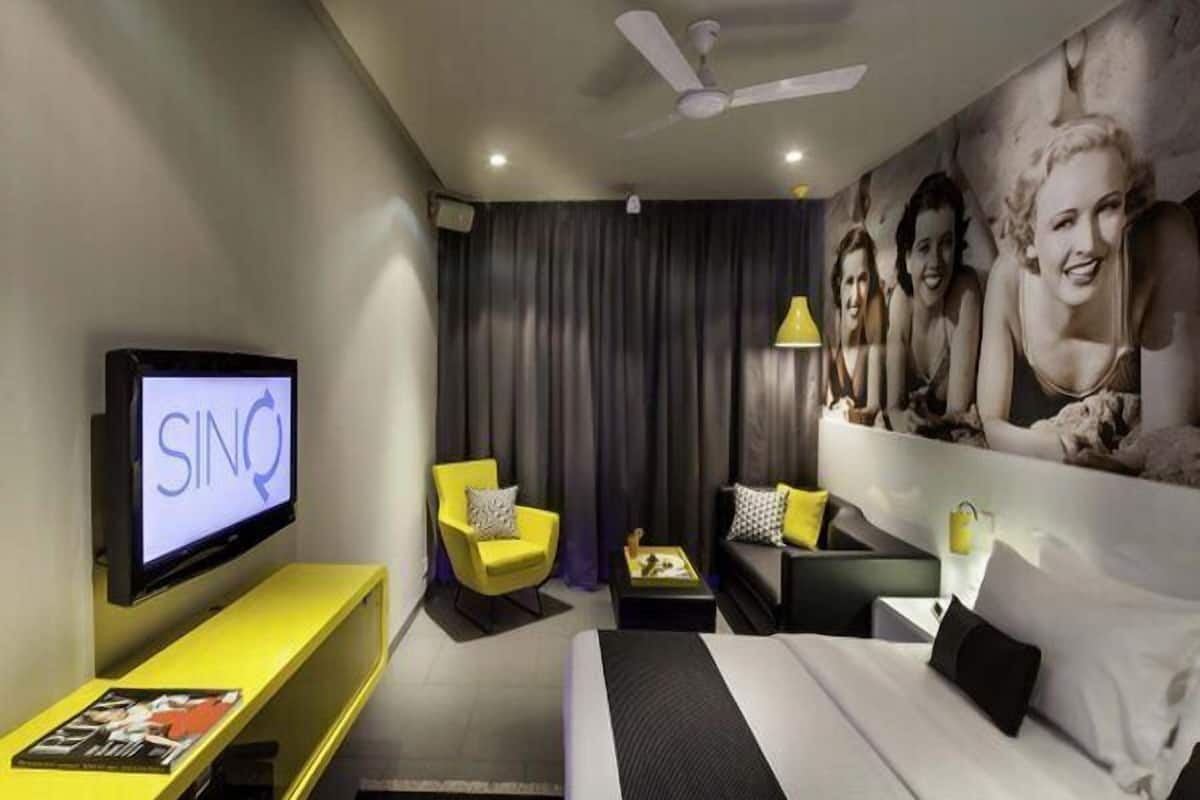 standard room | premium bedding, minibar, in-room safe, free wifi