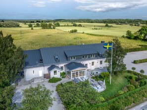 Single Room | Exterior