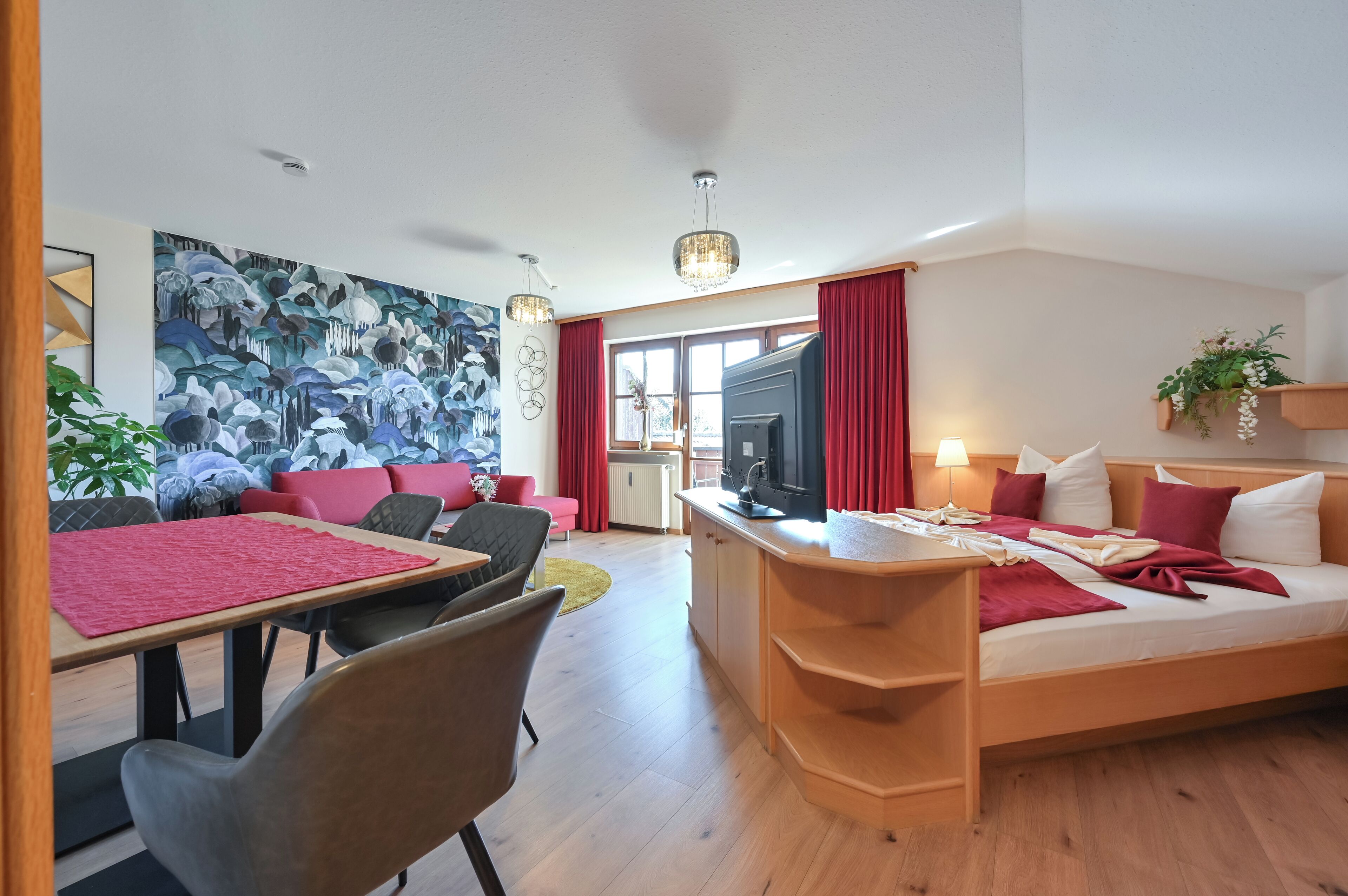 Panoramic Apartment | Living area | Flat-screen TV