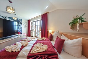 Apartamento panorámico | Ropa de cama de alta calidad, caja fuerte, cortinas opacas y wifi gratis