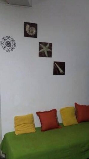 Interior detail - Bonanza Hotel (Baga)