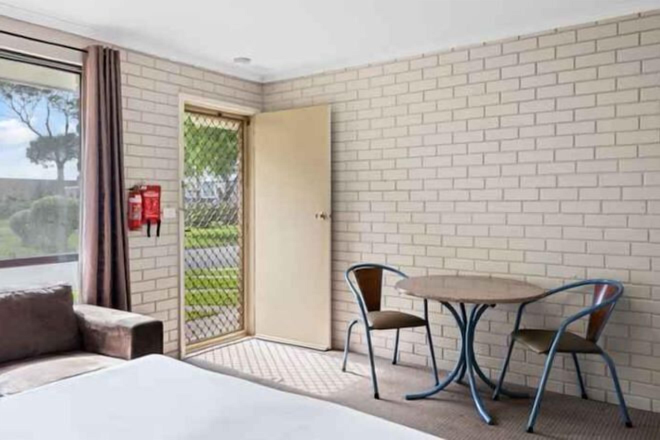 In-room safe, iron/ironing board, free WiFi, bed sheets