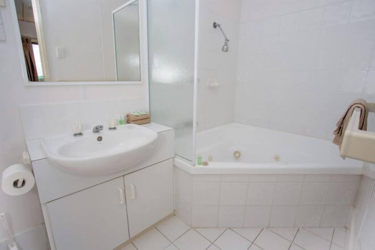 Bagno | Doccia, asciugacapelli, asciugamani