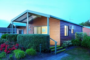 Superior Cabin, 2 Bedrooms | Front of property - Discovery Parks - Warrnambool (Warrnambool)