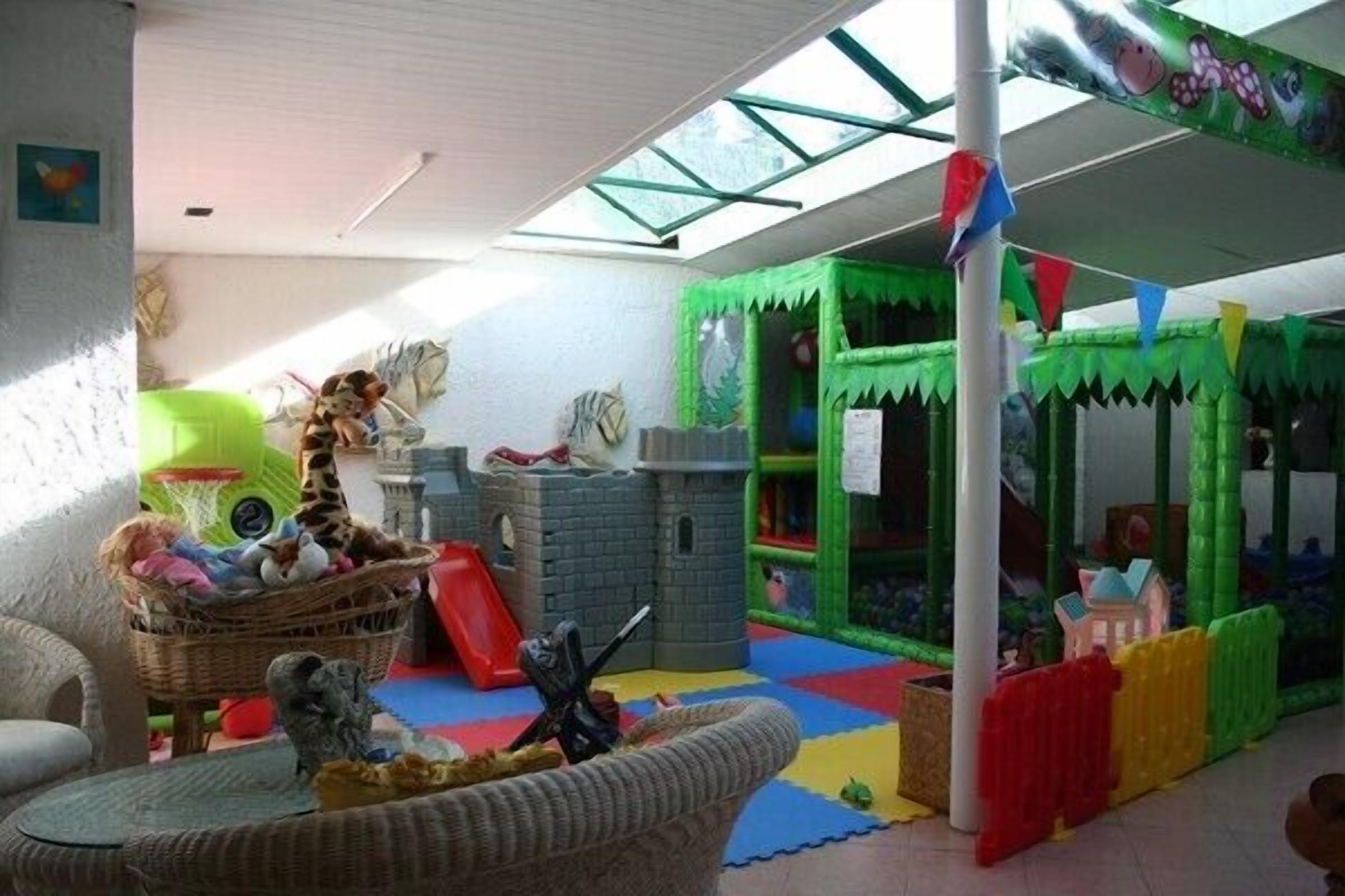children’s play area – indoor