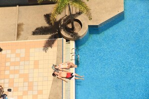 Outdoor pool - North Borneo Paradise @ Marina Court Resort Condo (Kota Kinabalu)