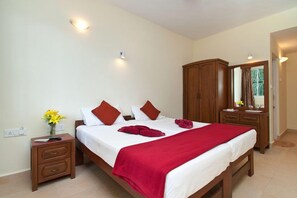 Family Room - Sea Mist Resort (Candolim)