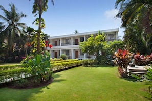 Front of property - Sea Mist Resort (Candolim)