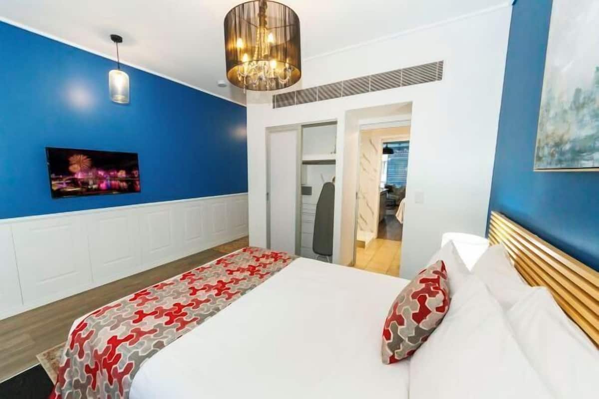 1 bedroom, individually decorated, individually furnished, soundproofing