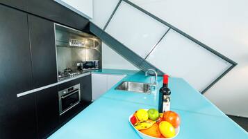 Căn hộ, 2 phòng ngủ | Bếp riêng | Tủ lạnh, lò vi sóng, lò nướng, bếp nấu