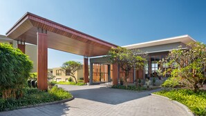 Property entrance - Novotel Inle Lake Myat Min (Nyaungshwe)