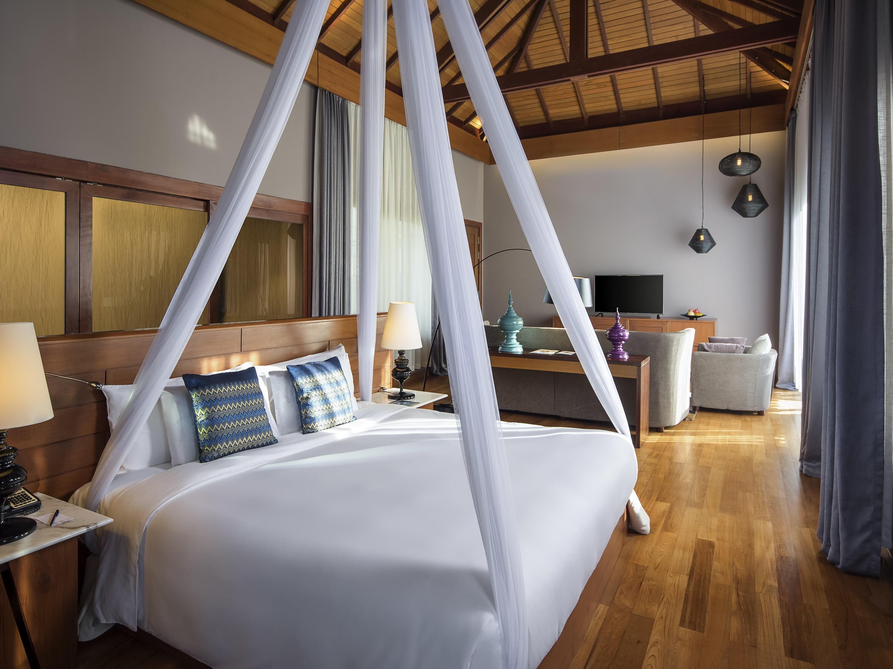 Premium bedding, minibar, in-room safe, desk
