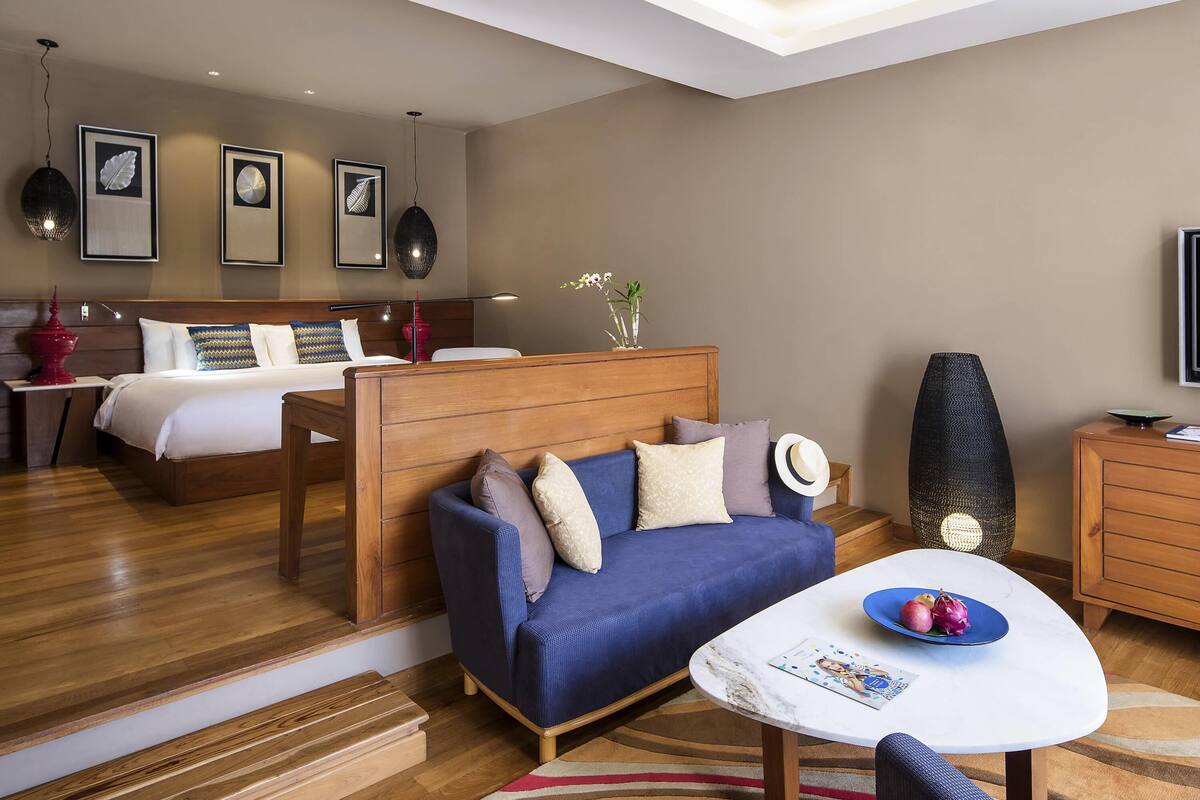 Suite Junior, 1 trÚs grand lit | 1 chambre, literie de qualité supérieure, minibar