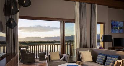 Novotel Inle Lake Myat Min
