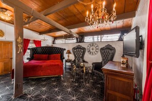 Colchones con pillow-top, decoración personalizada y muebles diferentes 