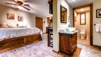 Zen | Pillowtop beds, individually decorated, individually furnished