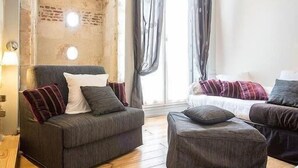 Family Room | Soundproofing, iron/ironing board (on request), cots/infant beds