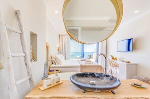 高級套房, 海景 | 舒適加層、客房內保險箱、獨特裝潢、布置獨特