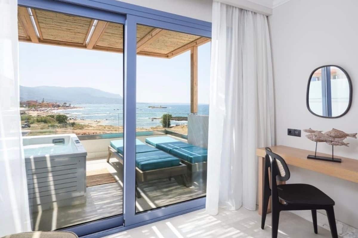 Suite, Hot Tub, Sea View