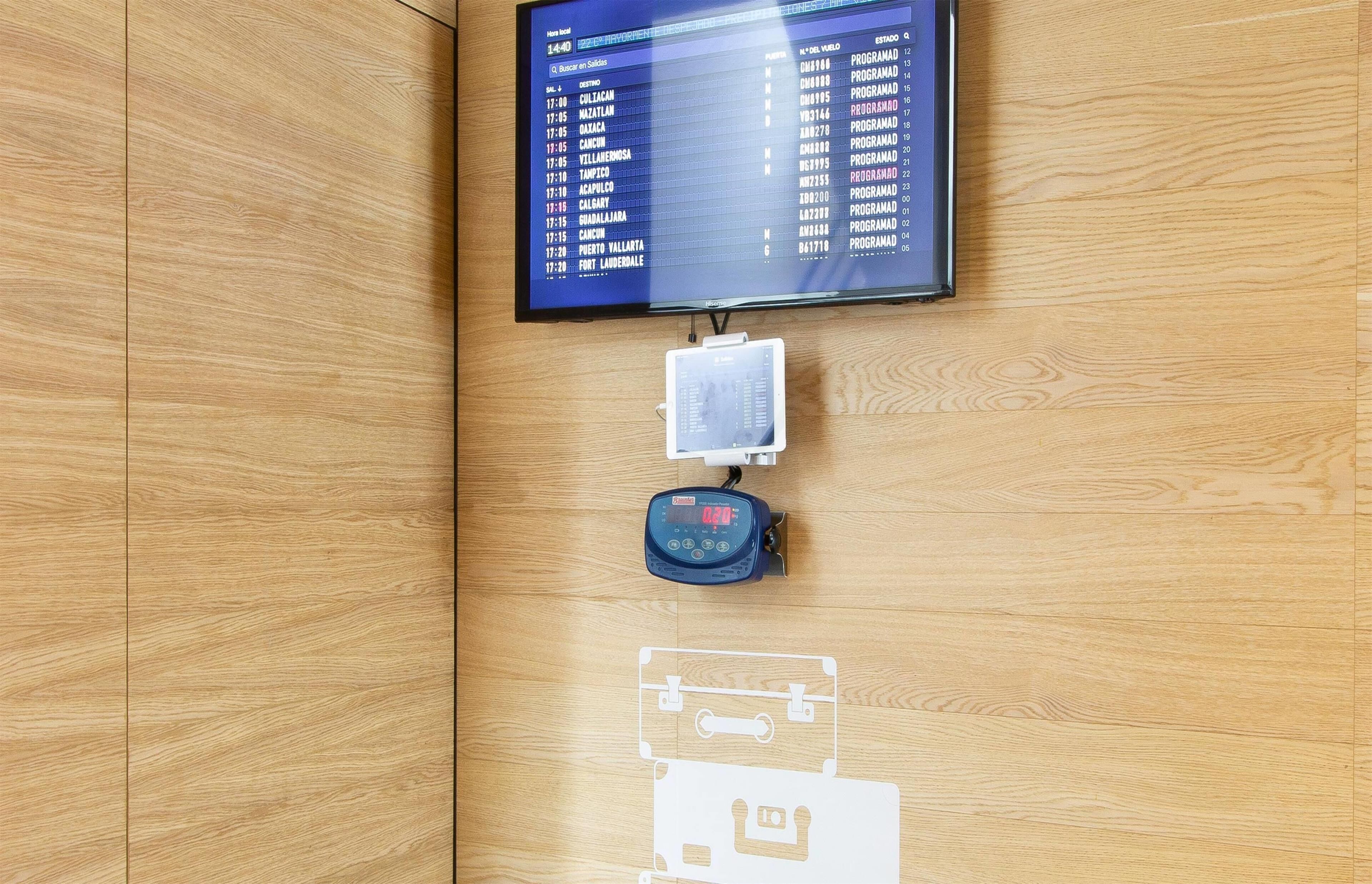 Photo - Hotel MX aeropuerto CDMX, Trademark Collection by Wyndham