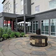 Courtyard by Marriott Saskatoon Airport