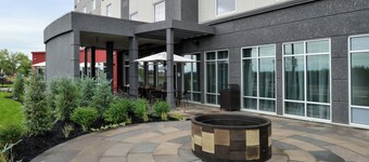 Courtyard by Marriott Saskatoon Airport