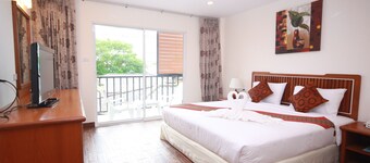 โรงแรมไพศิริ