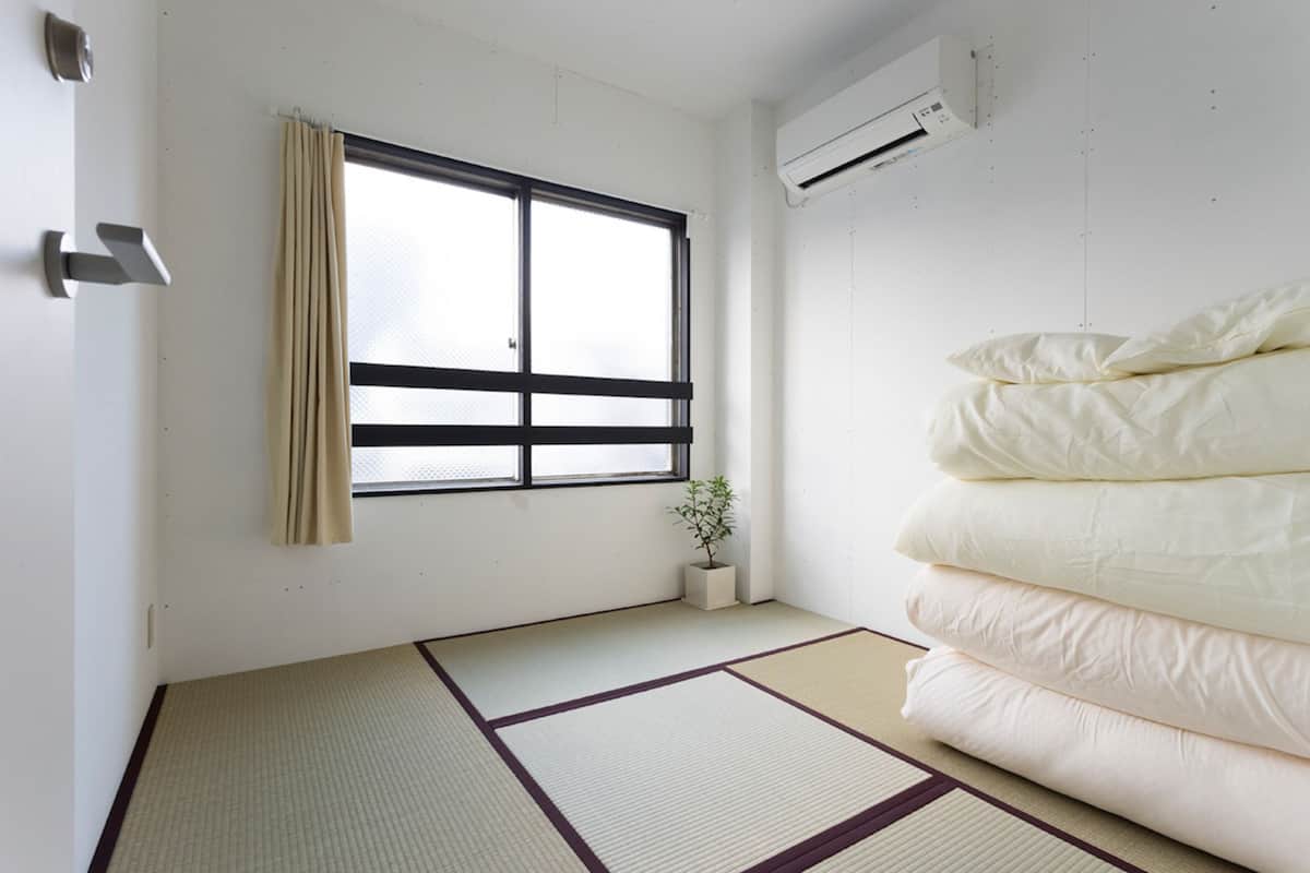 Japanese-Style Twin Room, Non Smoking | In-room safe, free WiFi