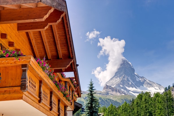 Apartment, 3 Bedrooms, Balcony, Mountain View | View from room - Jägerhof Serviced Apartements (Zermatt)