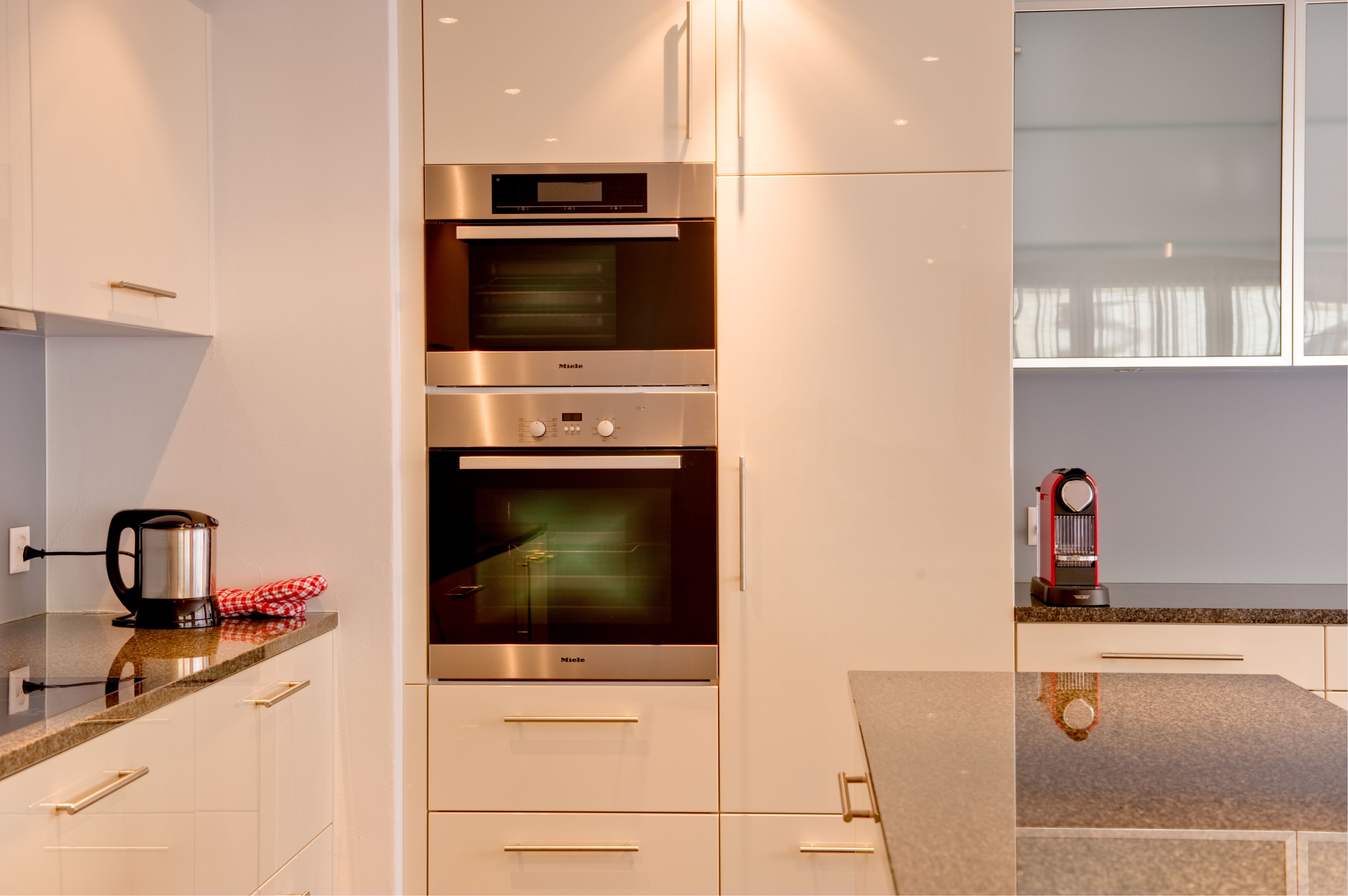 fridge, oven, stovetop, electric kettle