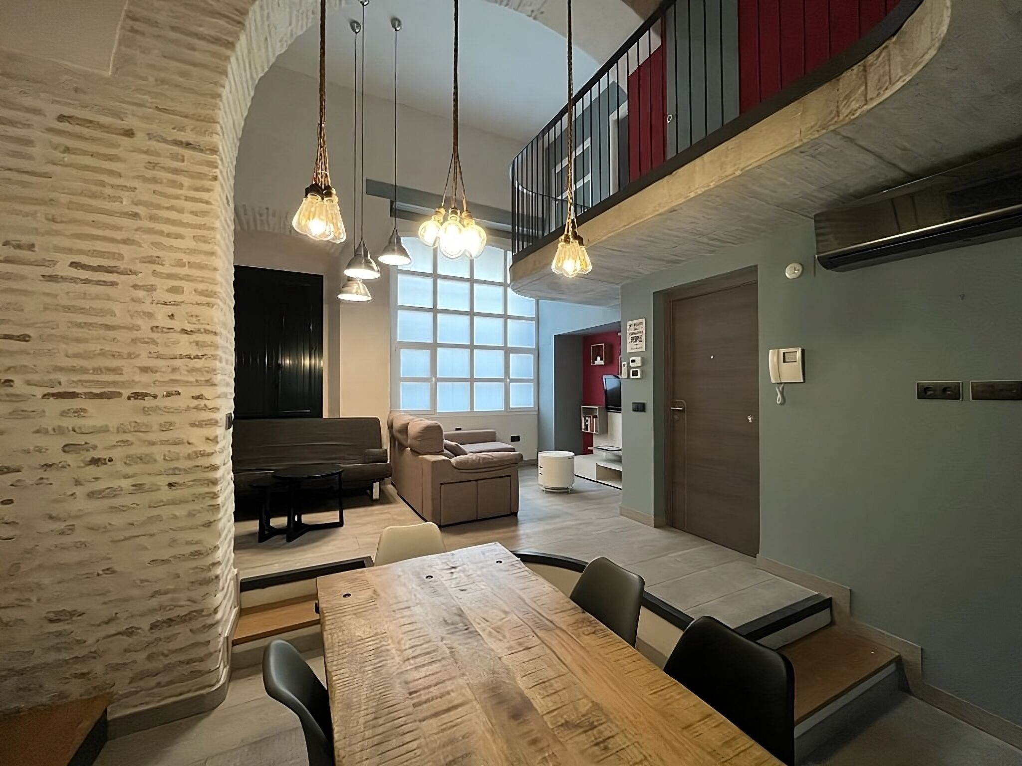 32-inch flat-screen tv with digital channels, tv