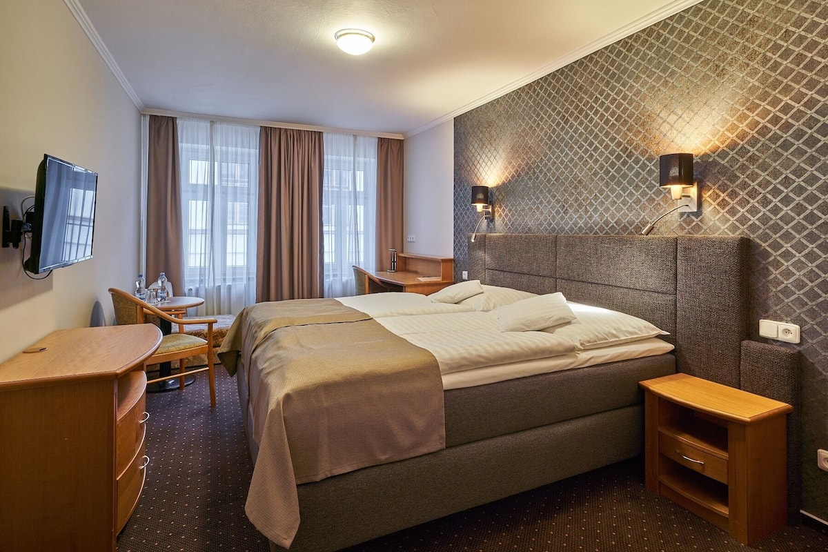 Superior Double Room, 1 Double Bed with Sofa bed