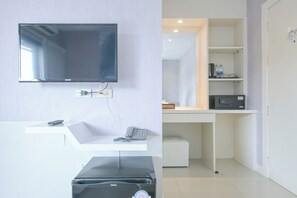 Habitación doble estándar | Ropa de cama de alta calidad y minibar 