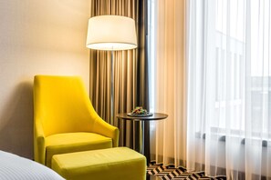 Premium bedding, memory foam beds, in-room safe, desk - Hilton Garden Inn Krakow Airport (Zabierzow)