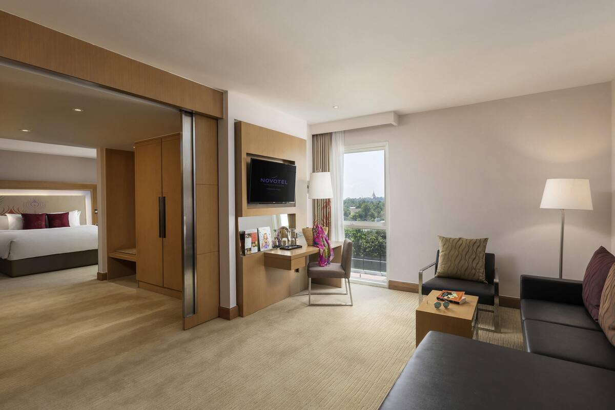 Suite Deluxe | 1 dormitori, minibar, caixa forta a l'habitació i escriptori