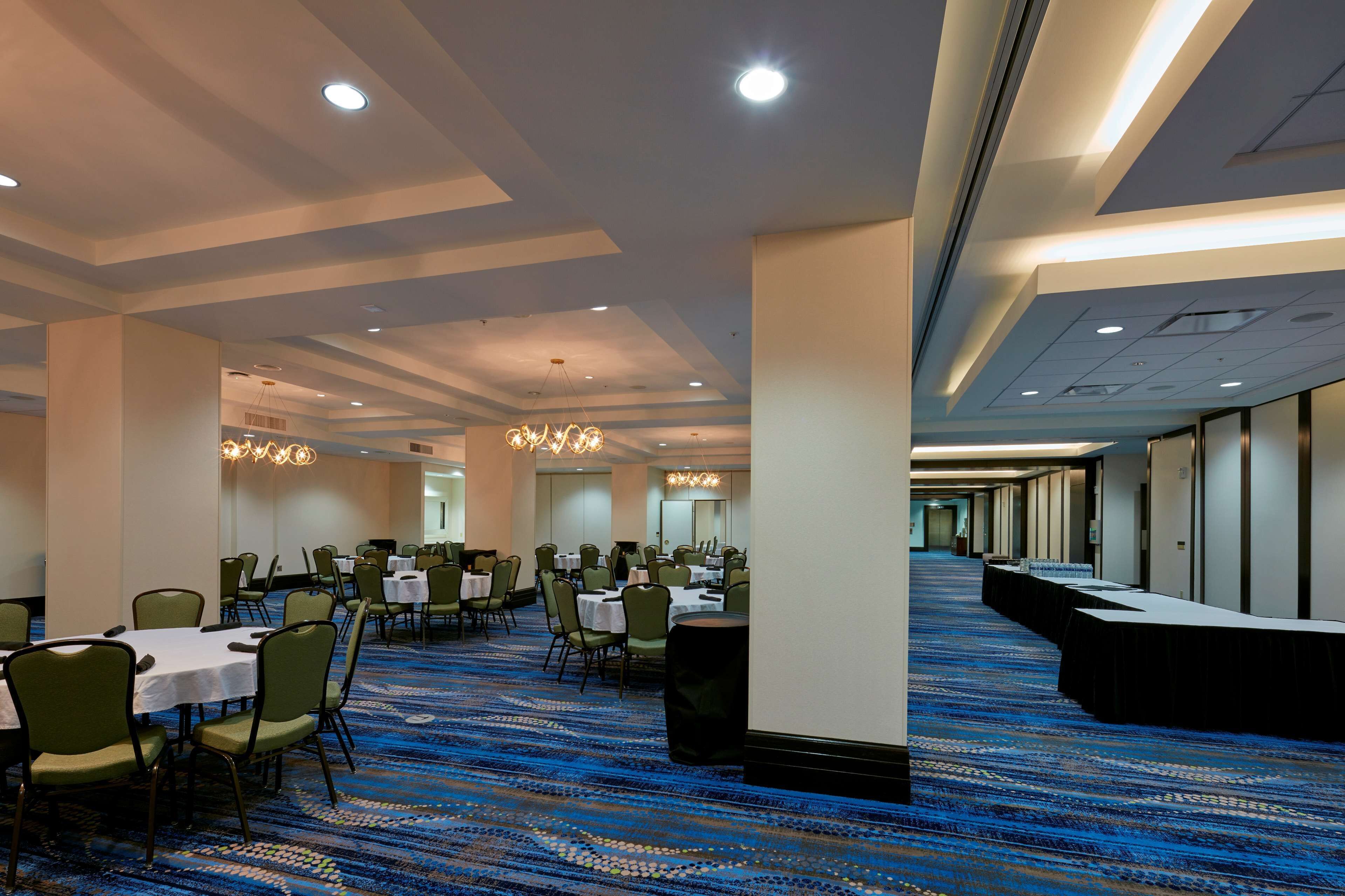 Foto - Embassy Suites Louisville Downtown