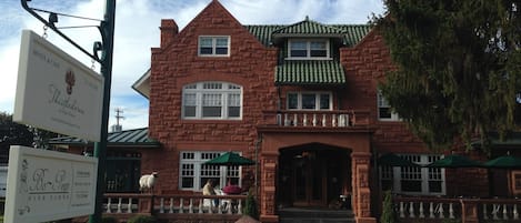 Entrada de la propiedad