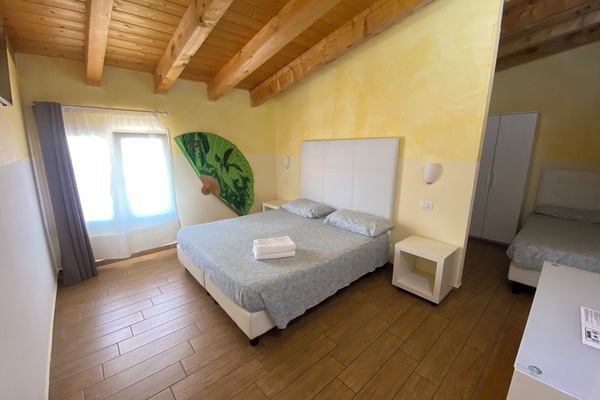 Triple Room | Premium bedding, desk, blackout drapes, soundproofing