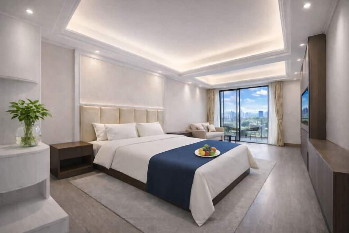 In-room safe, soundproofing, free WiFi