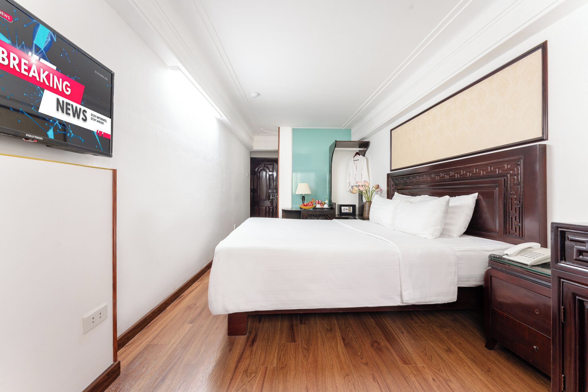 deluxe double room | 1 bedroom, premium bedding, minibar, in-room safe