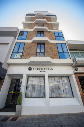 Front of property - Hotel Cordilheira (Serra Negra)